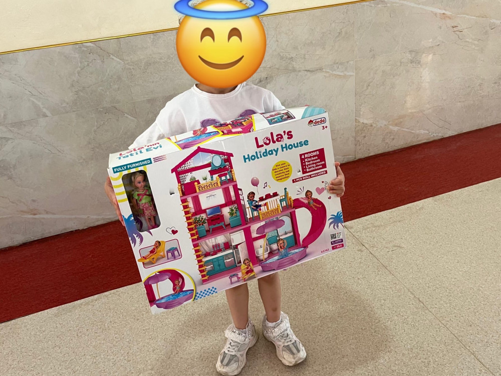 Emine Ada